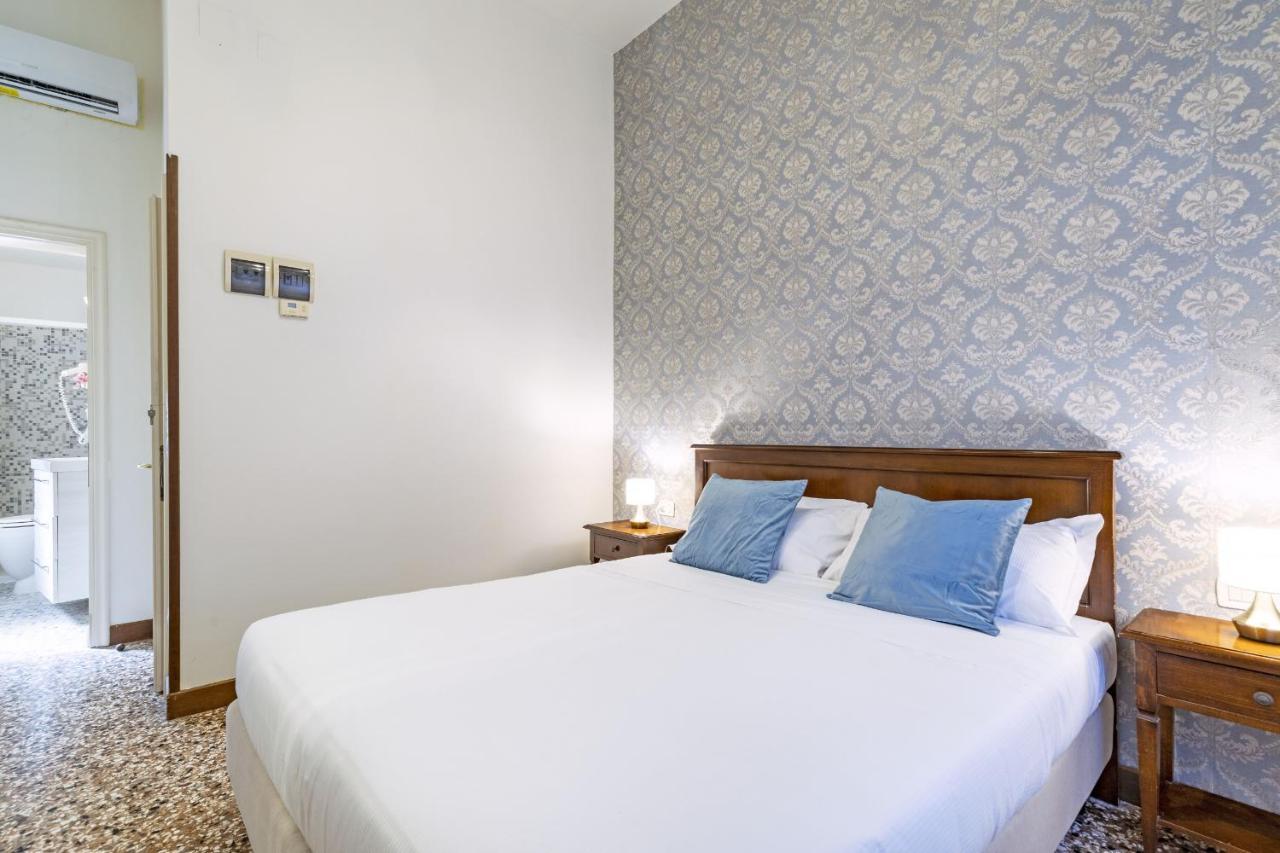 Residenza Centopietre - Dorsoduro By Wonderful Italy เวนิส ภายนอก รูปภาพ