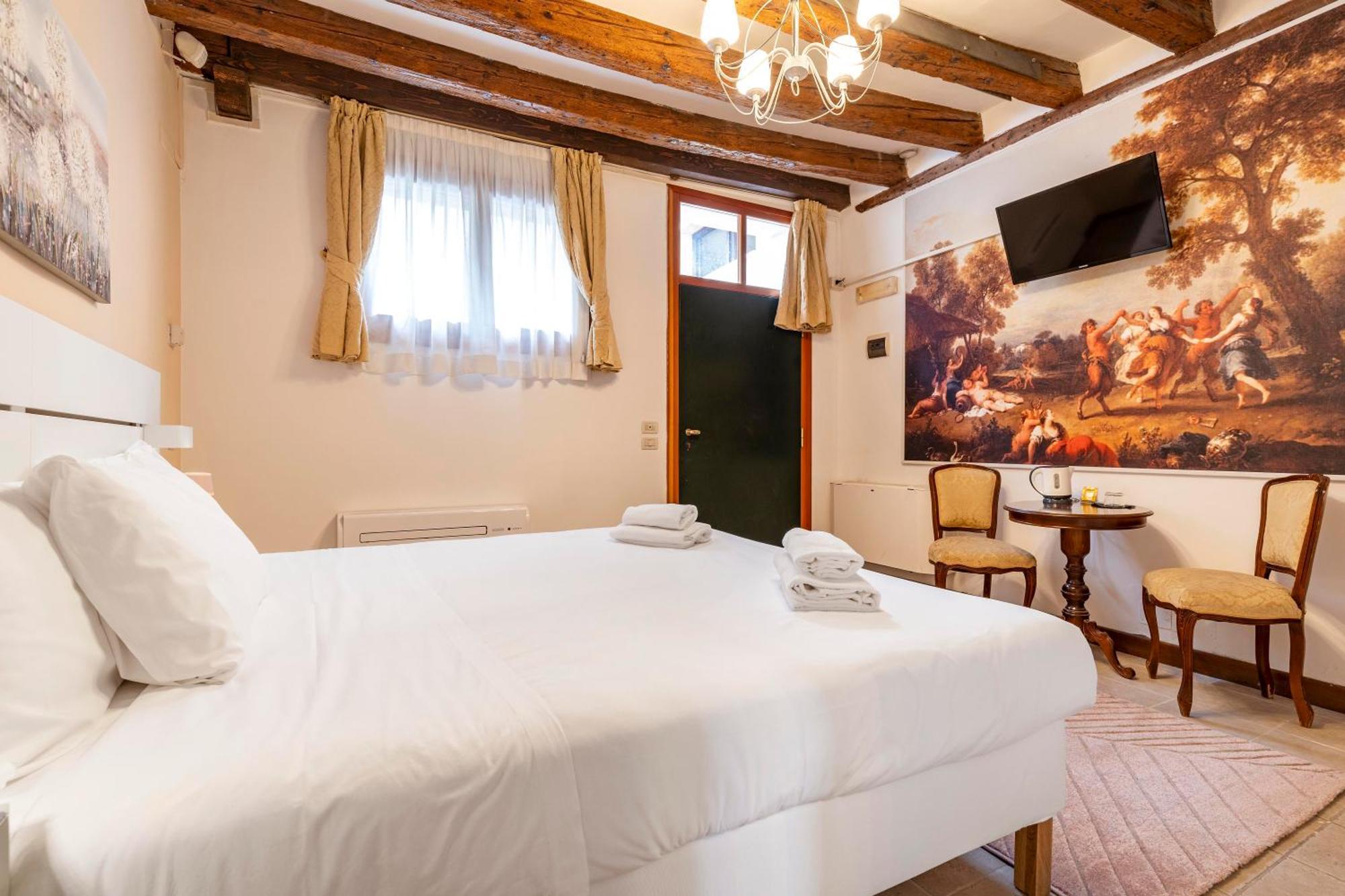 Residenza Centopietre - Dorsoduro By Wonderful Italy เวนิส ภายนอก รูปภาพ